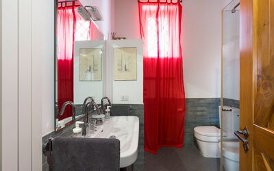 Oasi Verde - Santa Maria la Stella, Sicilia: Badkamer, Herfst, Lente, Zomer