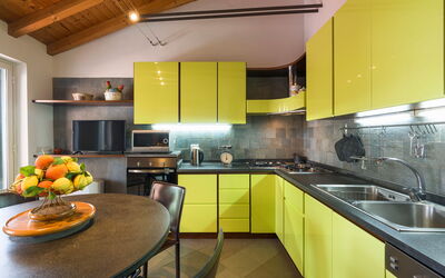 Oasi Verde - Santa Maria la Stella, Sicilia: Herfst, Keuken, Lente, Zomer