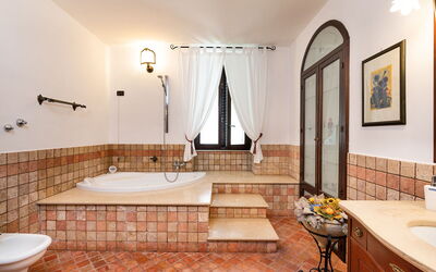 Villa Carolina: Autunno, Bagno, Estate, Primavera