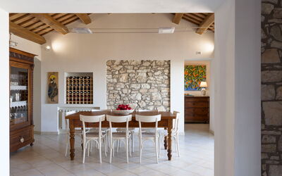 Mirabilia - Tangi, Sicilia: Autumn, Dining Room, Spring, Summer