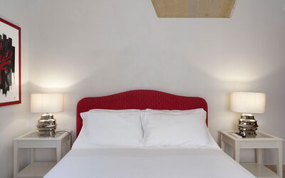 Mirabilia - Tangi, Sicilia: Autumn, Bedroom, Spring, Summer