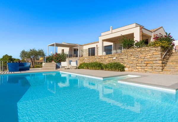 Mirabilia - Tangi, Sicilia: all'aperto, Autunno, Balcone / Terrazza / Patio, Estate, Esterni, Piscina, Primavera