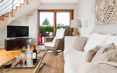 Casa Bedda - Viagrande, Sicilia: Autumn, Living Room, Spring, Summer