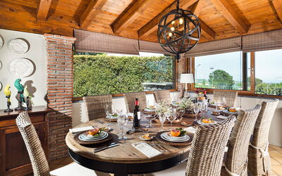 Casa Bedda - Viagrande, Sicilia: Autumn, Dining Room, Spring, Summer
