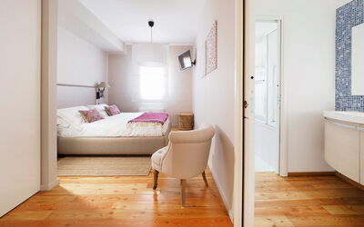 Casa Bedda - Viagrande, Sicilia: Autumn, Bathroom, Bedroom, Spring, Summer