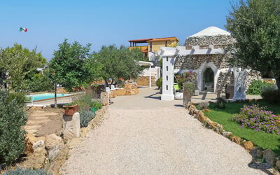 Villa Trullo - Torricella, Puglia: Automne, Balcon / Terrasse / Patio, bassin, Été, Extérieur, Extérieurs, Jardin, Printemps
