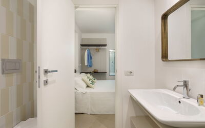 Splendida - Modica, Sicilia: Badkamer, Herfst, Lente, Zomer