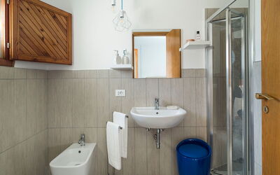 Villa Chiara - Paceco, Sicilia: Autumn, Bathroom, Spring, Summer