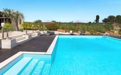 Casa Cortese - Noto, Sicilia: Autumn, Balcony / Terrace / Patio, Building Exterior, Outdoor, Pool, Spring, Summer