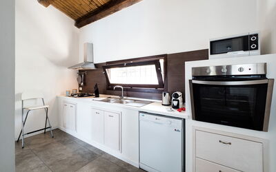 Casa Cortese - Noto, Sicilia: Autumn, Kitchen, Spring, Summer