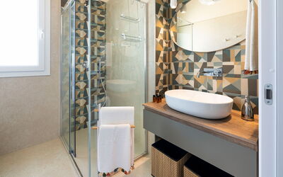 Villa Argento - Rosolini, Sicilia: Autumn, Bathroom, Spring, Summer