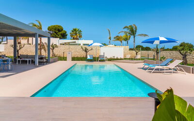 Casa Colori - Noto, Sicilia: Autumn, Balcony / Terrace / Patio, Building Exterior, Outdoor, Pool, Spring, Summer