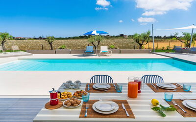 Casa Colori - Noto, Sicilia: Autumn, Balcony / Terrace / Patio, Building Exterior, Outdoor, Pool, Spring, Summer