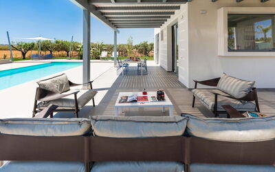 Casa Colori - Noto, Sicilia: Autumn, Balcony / Terrace / Patio, Building Exterior, Outdoor, Pool, Spring, Summer