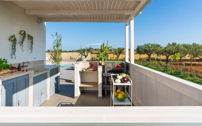 Casa Colori - Noto, Sicilia: Autumn, Balcony / Terrace / Patio, Building Exterior, Spring, Summer