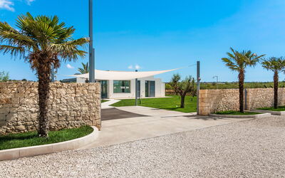 Casa Colori - Noto, Sicilia: Autumn, Building Exterior, Main Entrance, Outdoor, Spring, Summer