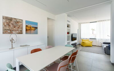 Casa Colori - Noto, Sicilia: Autumn, Dining Room, Living Room, Spring, Summer