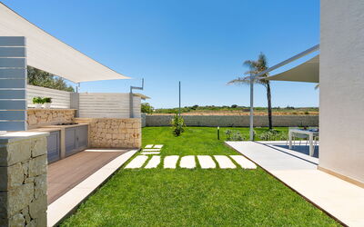 Villa le Palme - Noto, Sicilia: Balkon / terras / patio, Buitenkanten, Buitenshuis, Herfst, Lente, Tuin, Zomer