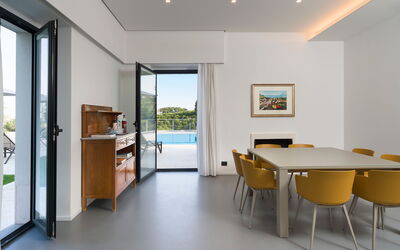 Villa Decorosa: Herfst, Lente, Lunchroom, Zomer