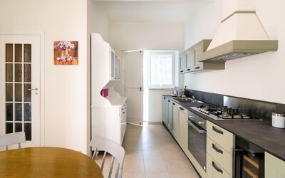 Villa Diamante - Siracusa, Sicilia: Autumn, Kitchen, Spring, Summer