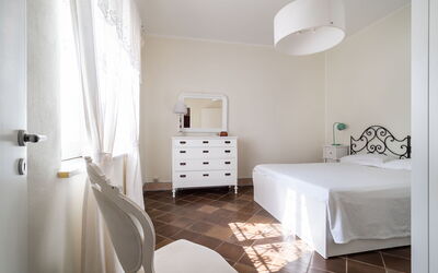 Villa Diamante - Siracusa, Sicilia: Autumn, Bedroom, Spring, Summer