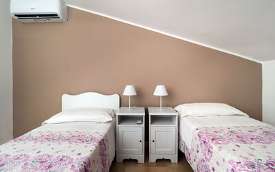 Villa Diamante - Siracusa, Sicilia: Autumn, Bedroom, Spring, Summer