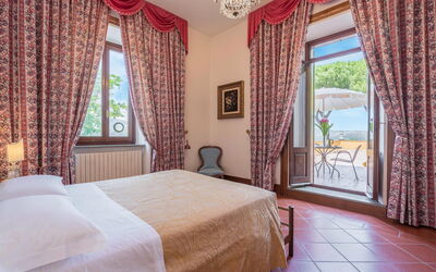 Villa Licia: Autunno, Camera da letto, Caratteristiche, Dettagli della stanza, Estate, Primavera