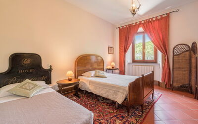 Villa Licia: Autunno, Camera da letto, Caratteristiche, Dettagli della stanza, Estate, Primavera