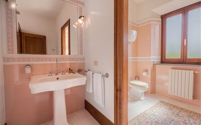 Villa Licia: Autunno, Bagno, Caratteristiche, Dettagli della stanza, Estate, Primavera