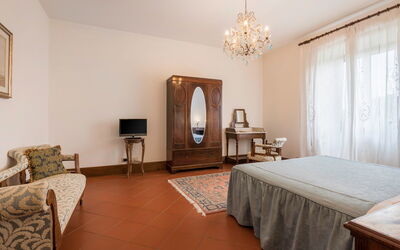 Villa Licia: Autunno, Camera da letto, Caratteristiche, Dettagli della stanza, Estate, Primavera