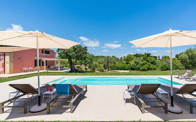 Casa Desiderio - Siracusa, Sicilia: Automne, Balcon / Terrasse / Patio, bassin, Été, Extérieur, Extérieurs, Jardin, Printemps