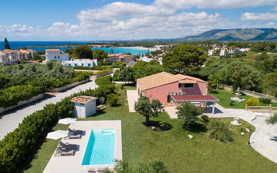 Casa Desiderio - Siracusa, Sicilia: Automne, Balcon / Terrasse / Patio, bassin, Été, Extérieur, Extérieurs, Jardin, Printemps, Vues