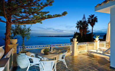 Villa Amena - Siracusa, Sicilia: Autumn, Balcony / Terrace / Patio, Building Exterior, Outdoor, Scenic View, Spring, Summer