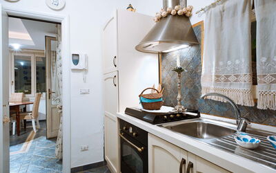 Villa Amena - Siracusa, Sicilia: Autumn, Kitchen, Spring, Summer