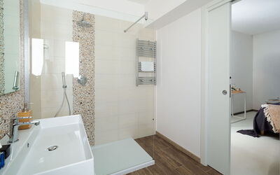Casa Ocra - Misiliscemi, Sicilia: Autumn, Bathroom, Spring, Summer