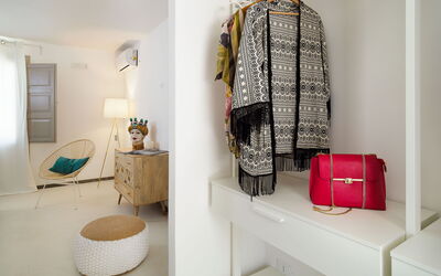 Casa Ocra - Misiliscemi, Sicilia: Autumn, Bathroom, Spring, Summer