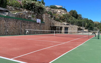 Villa Petra: Activities, Building Exterior, Outdoor