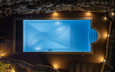 Villa Petra: Outdoor, Pool