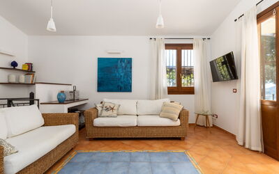 Villa Petra: Living Room
