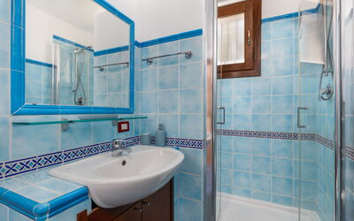 Villa Petra: Bathroom