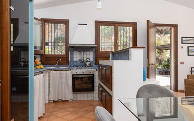 Villa Petra: Kitchen