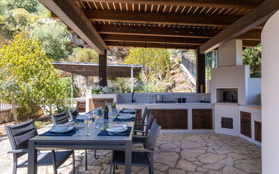 Villa Petra: Building Exterior, Outdoor