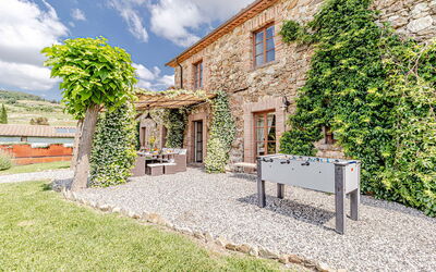 Chateau la Siroque: Buitenkanten, Buitenshuis, Tuin