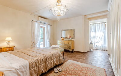 Chateau la Siroque: slaapkamer