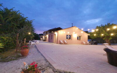 Villa Bellaluce 18: Hoofdingang