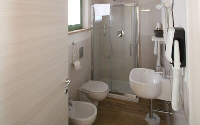 Villa Bellaluce 18: Badkamer