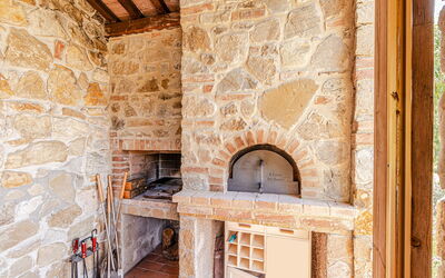 Chateau la Siroque: Building Exterior, Outdoor