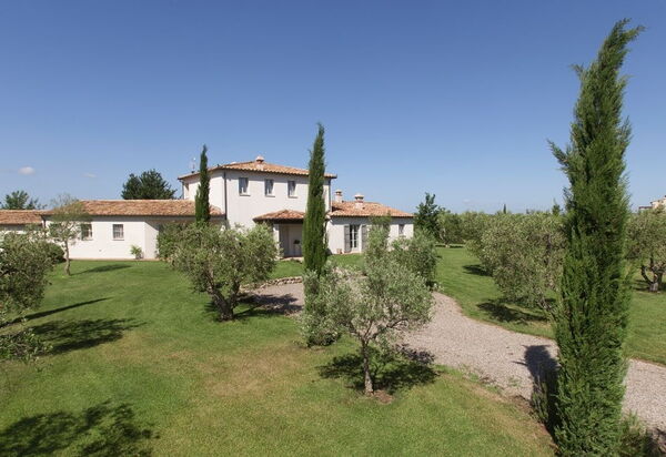 Villa Sant'andrea: all'aperto