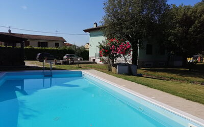 Franco House with Pool: Autumn, Pool, Spring, Summer