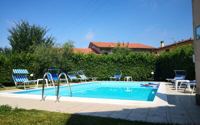 Franco House with Pool: Autumn, Garden, Pool, Spring, Summer